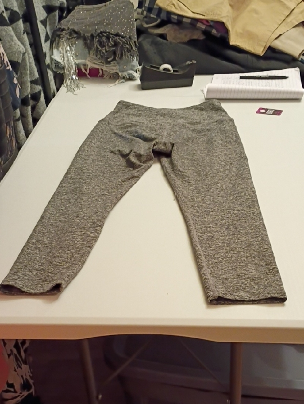 Beyond Yoga Gray Heather High-Rise Capri Leggings - Picture 5 of 6